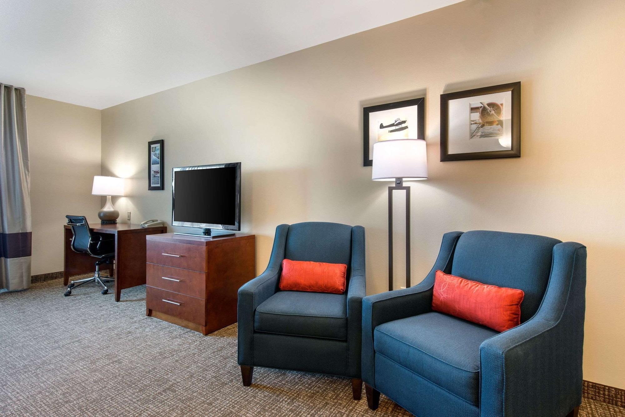 Comfort Inn & Suites Tavares North Exteriér fotografie
