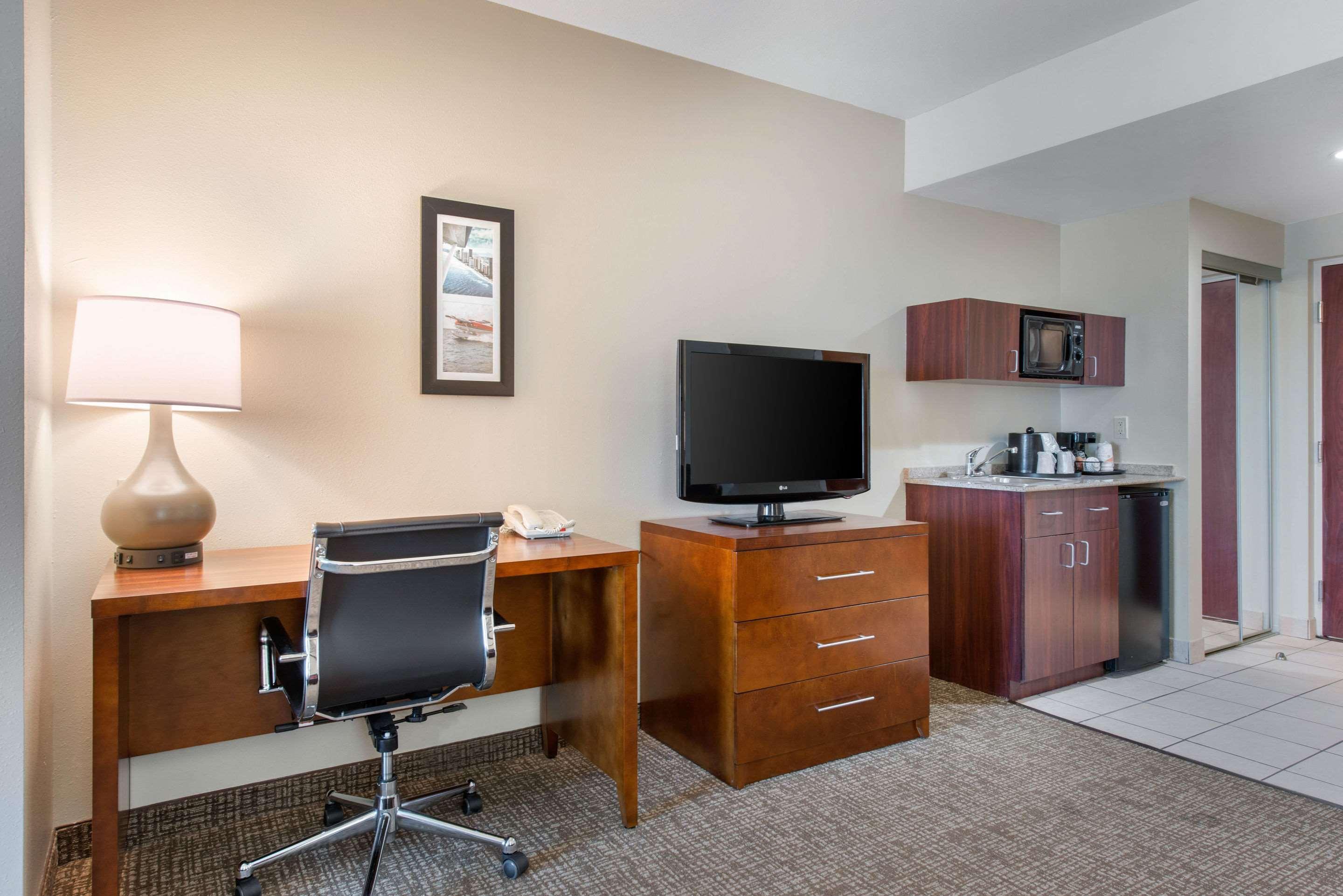Comfort Inn & Suites Tavares North Exteriér fotografie