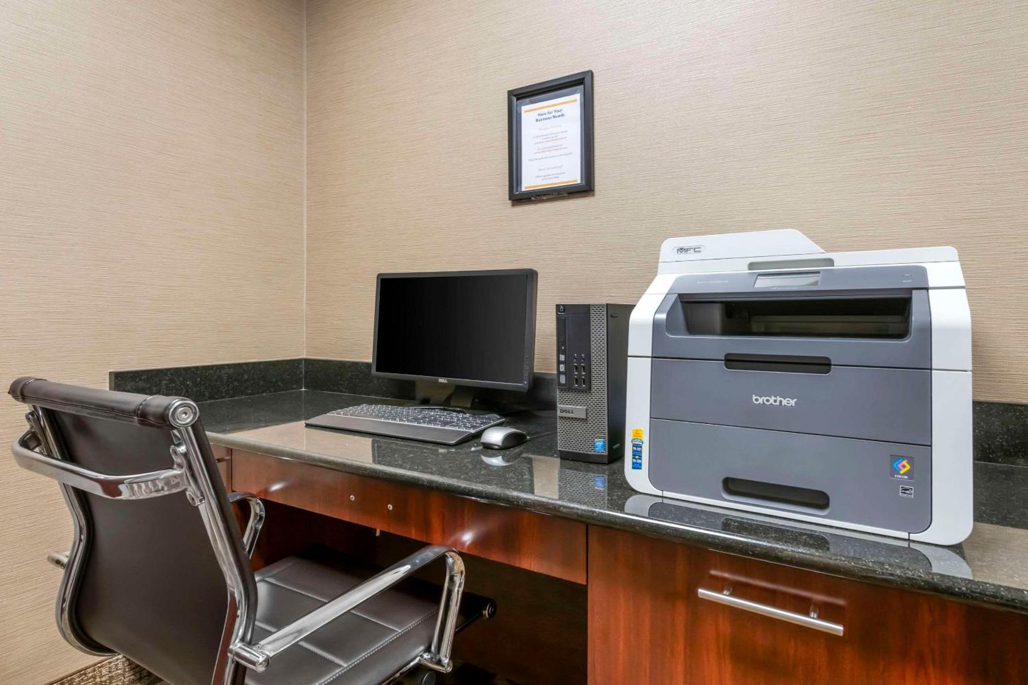 Comfort Inn & Suites Tavares North Exteriér fotografie