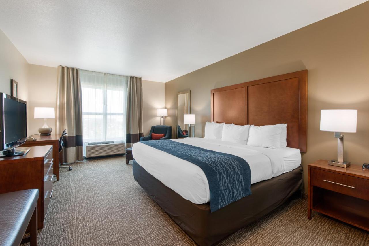 Comfort Inn & Suites Tavares North Exteriér fotografie